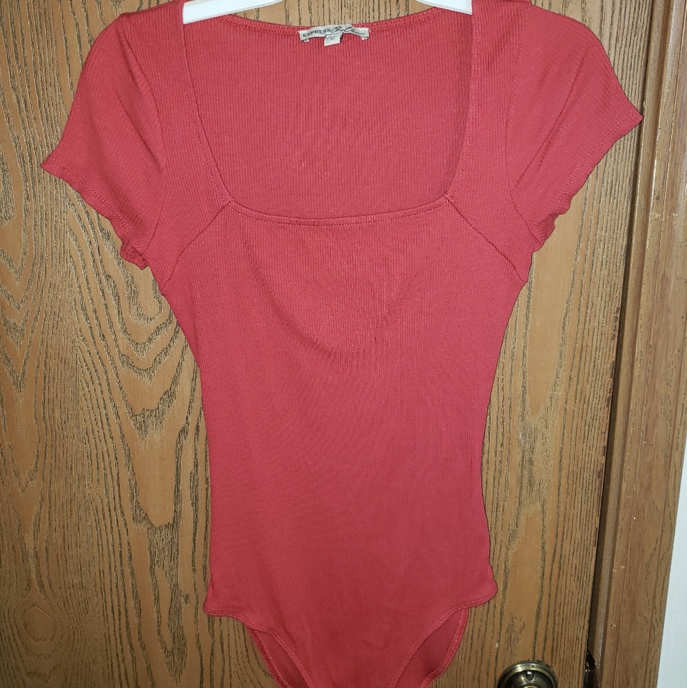 Express tee body suit